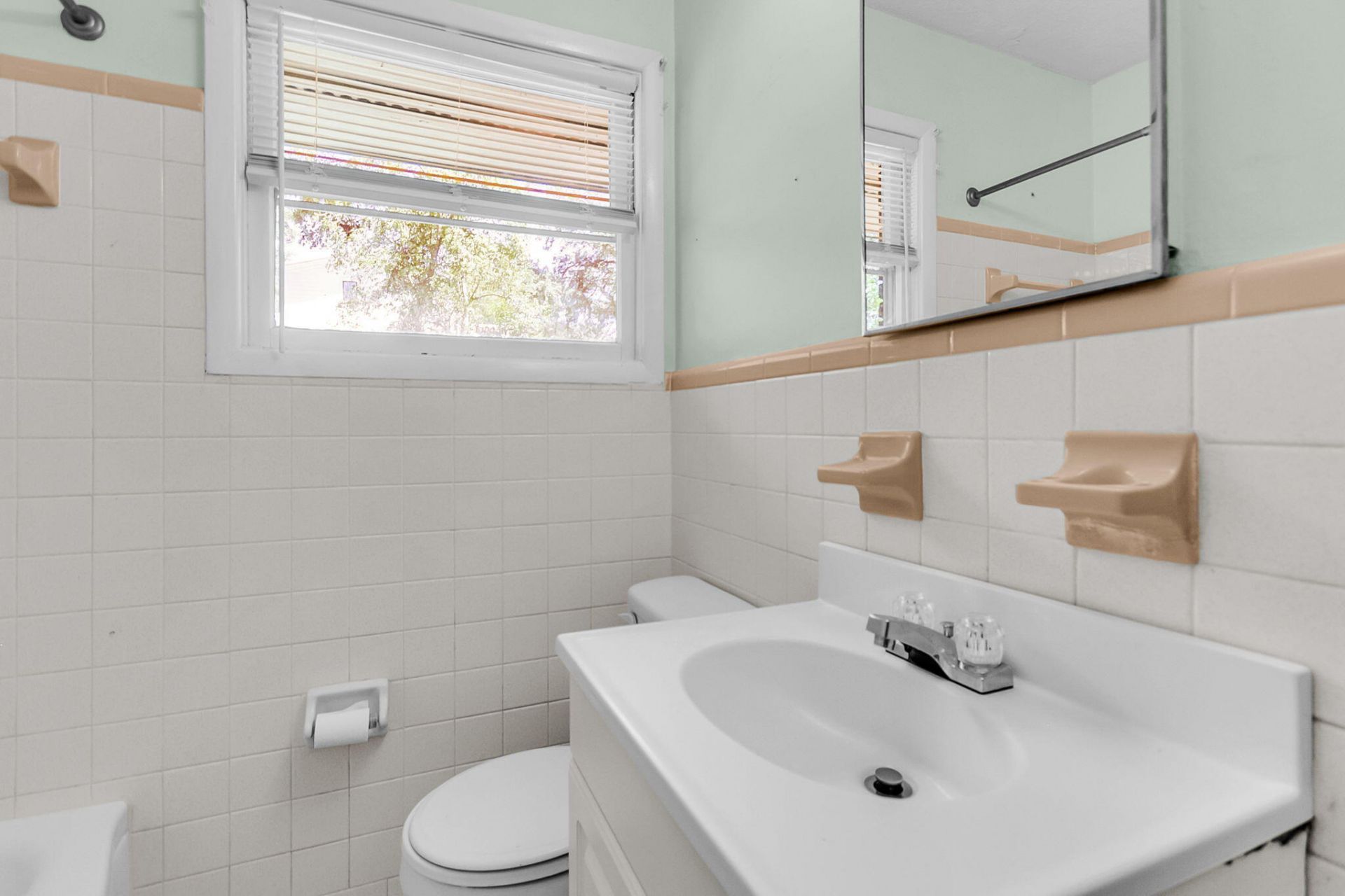 1496 Seminole Street Photo 21