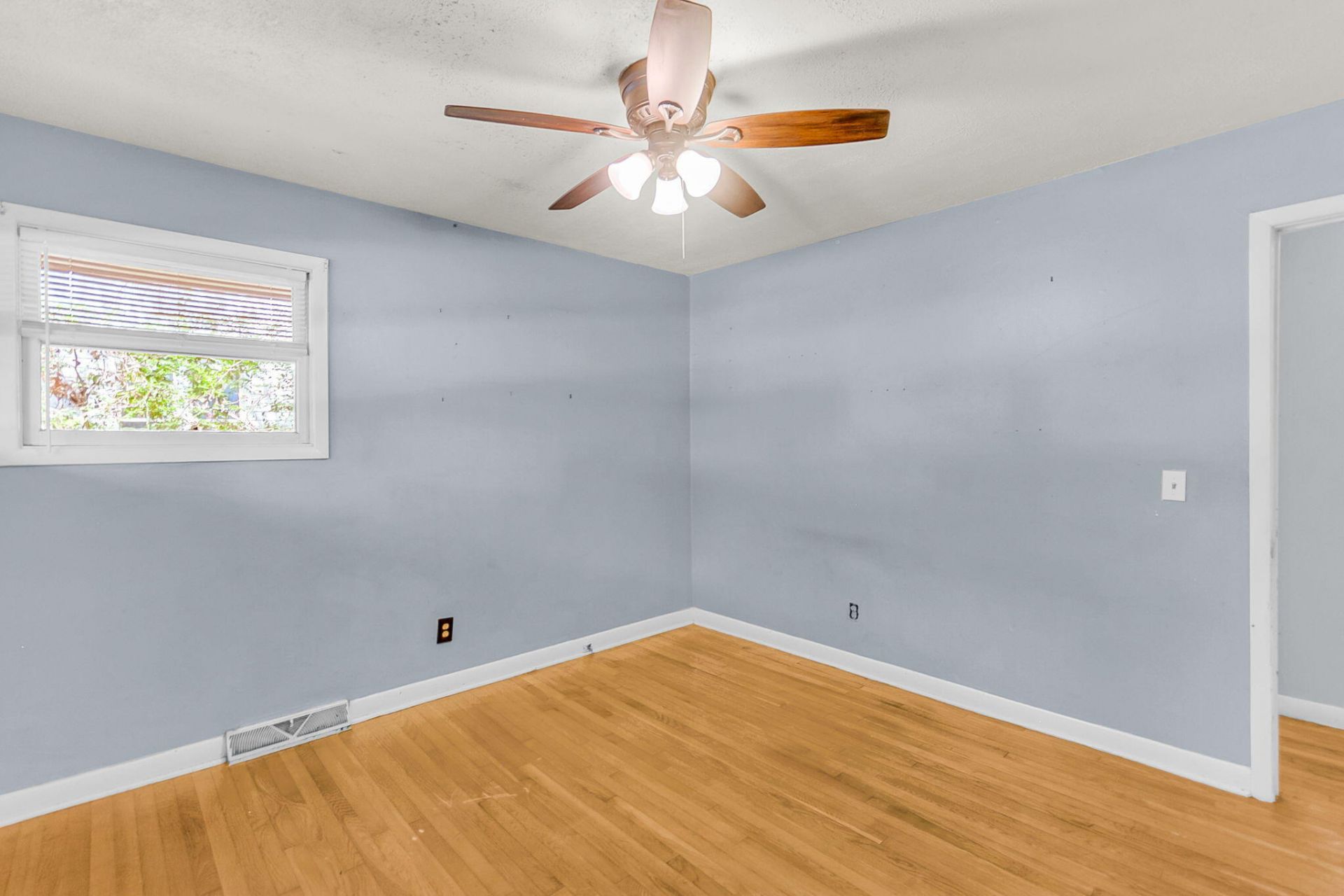 1496 Seminole Street Photo 26