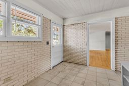 1496 Seminole Street photo 4