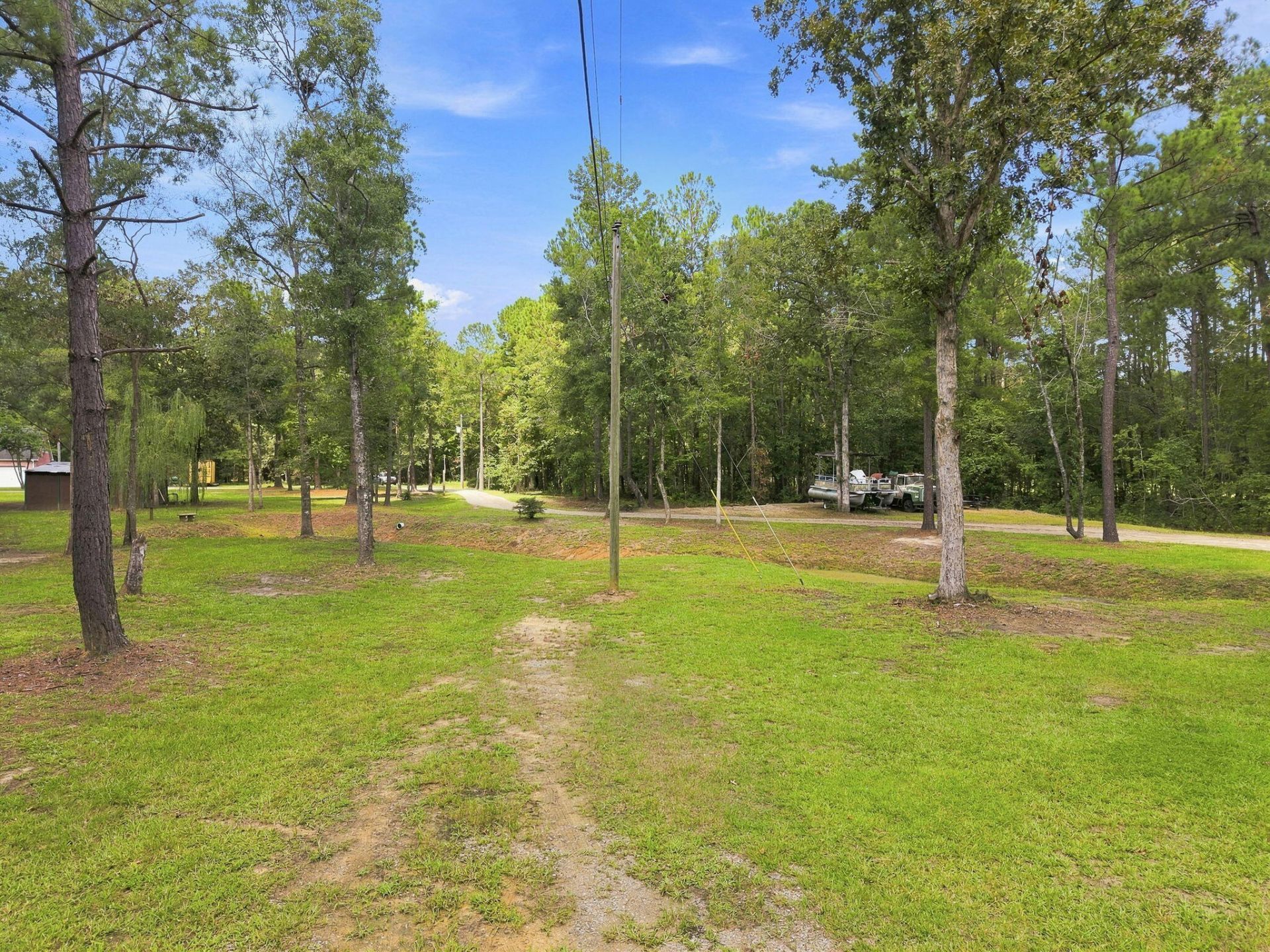 725 Yellow Brick Road Photo 13