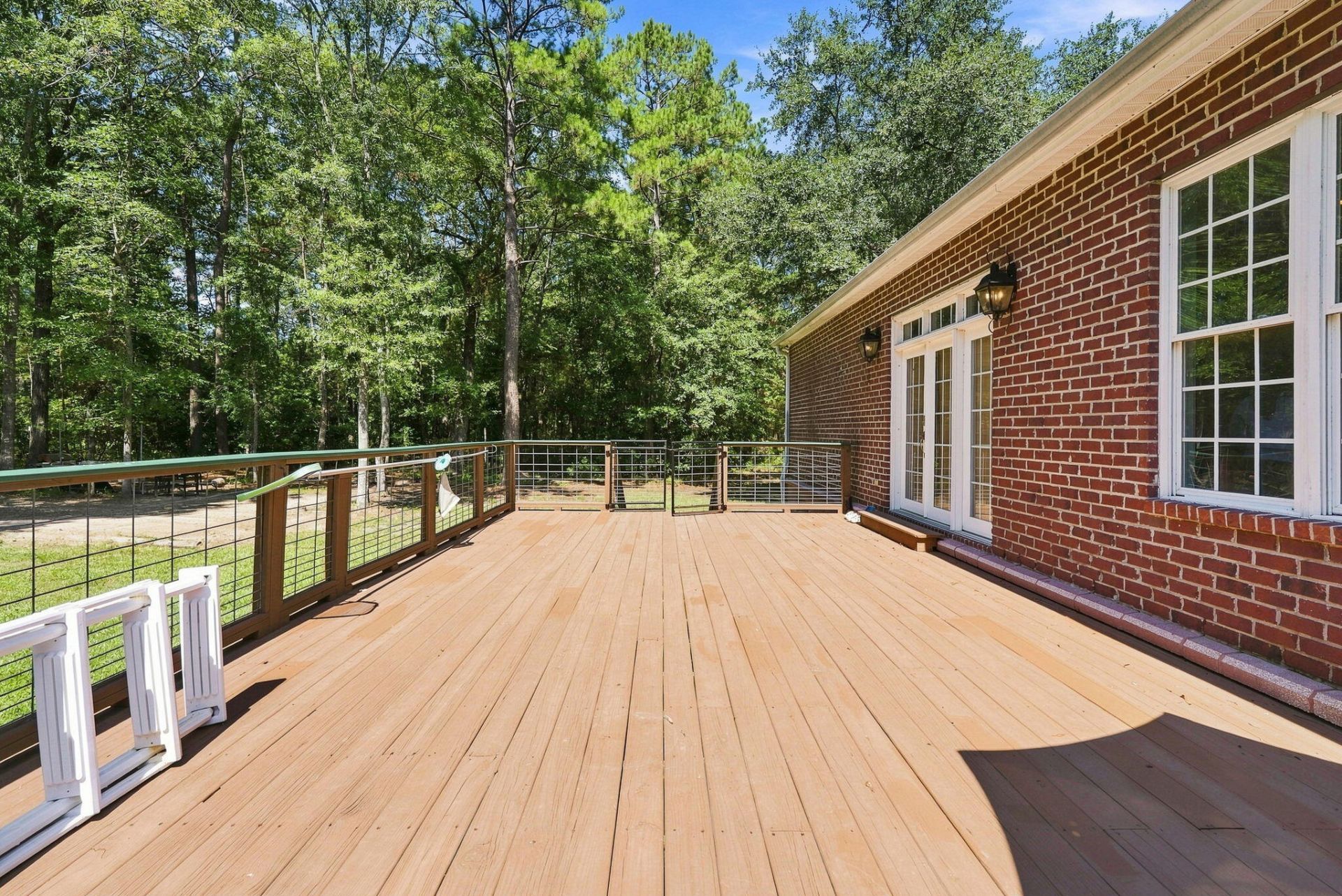 725 Yellow Brick Road Photo 26