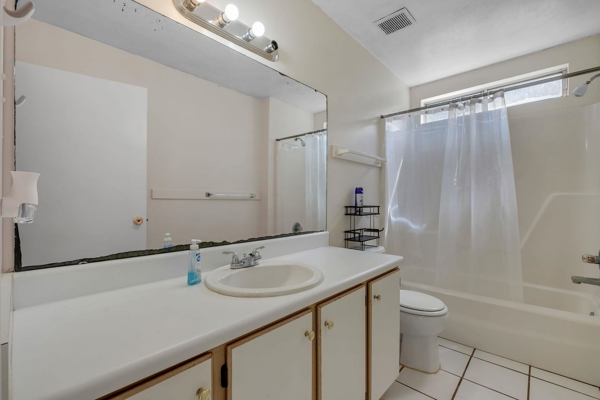 2214 Amelia Circle, Tallahassee, FL 32304 Photo