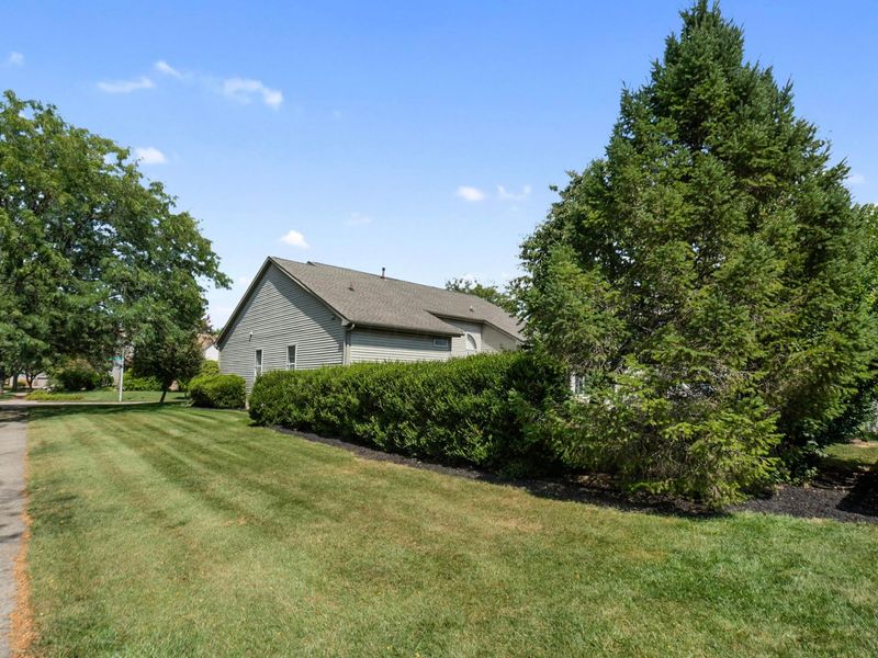 5931 Cove Point Court, Columbus, OH 43228 Photo 33