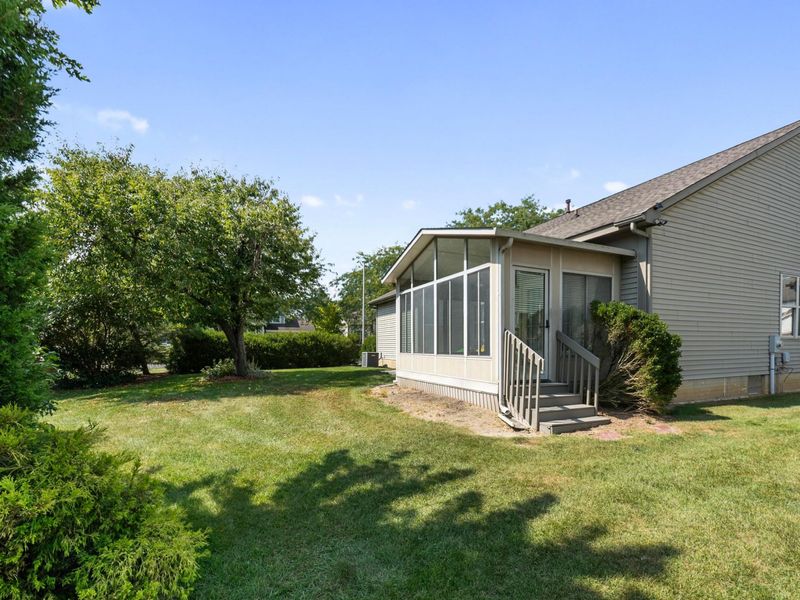 5931 Cove Point Court, Columbus, OH 43228 Photo 38