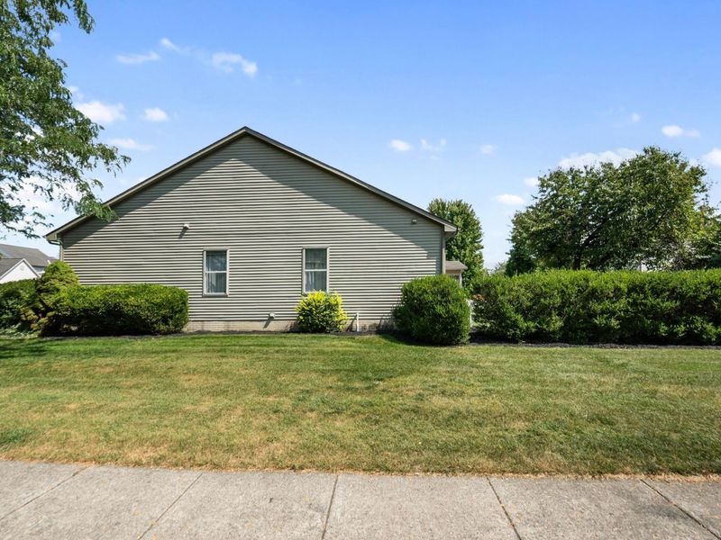 5931 Cove Point Court, Columbus, OH 43228 Photo 44