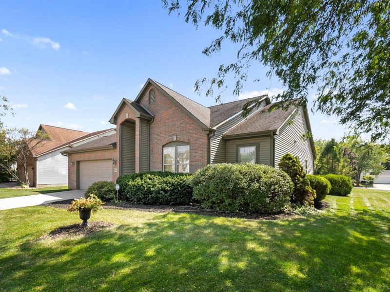 5931 Cove Point Court, Columbus, OH 43228 Photo 46