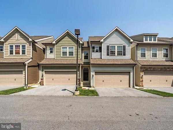 26 EAGLE LANE , MALVERN, PA 19355