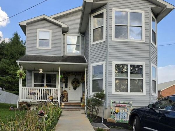 218 WEMPE DRIVE , CUMBERLAND, MD 21502