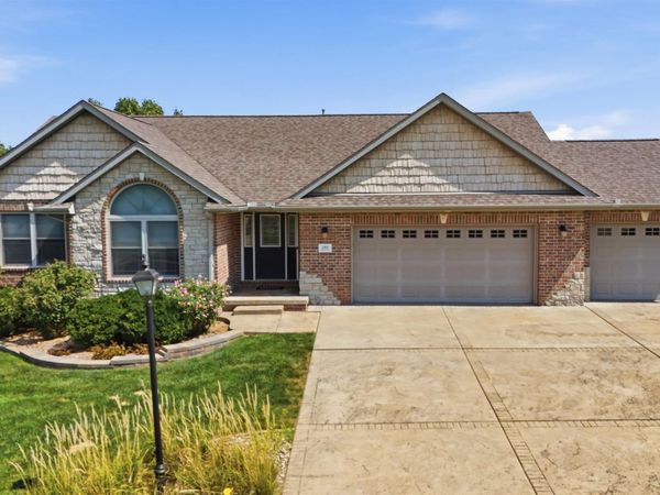 103 MIROMAR Lane, Washington, IL 61571