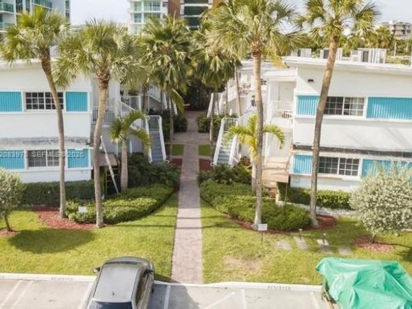 1150 103rd St , Unit 2, Bay Harbor Islands, FL 33154