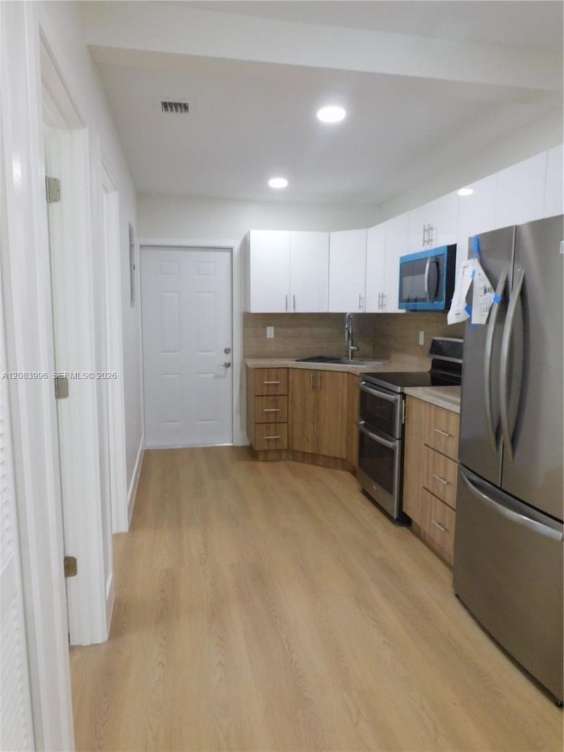 2754 NW 26th St, Unit C, Miami, FL 33142 Photo