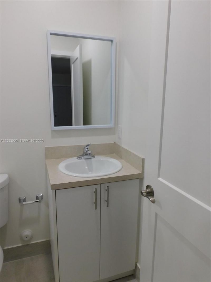 2754 NW 26th St, Unit C, Miami, FL 33142 Photo