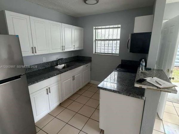 1330 NE 127th St , Unit 5, North Miami, FL 33161