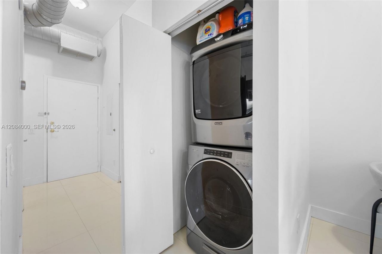 3029 NE 188th St , Unit 523, Aventura, FL 33180 Photo
