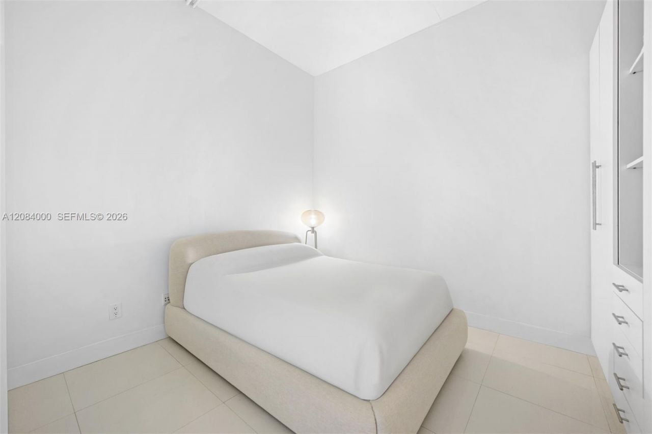 3029 NE 188th St , Unit 523, Aventura, FL 33180 Photo