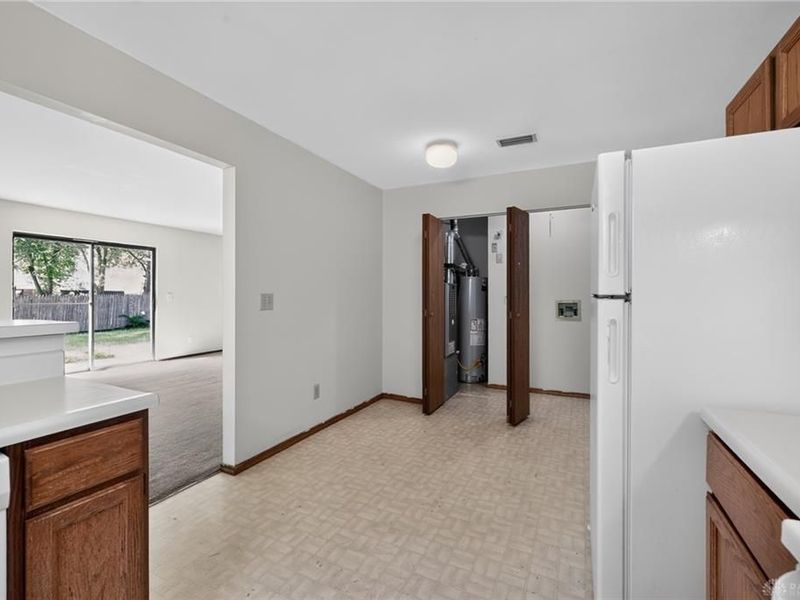 6522 Shull Road, Huber Heights, OH 45424 Photo 13