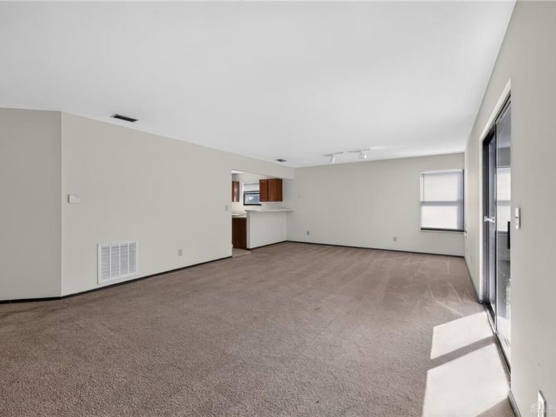 6522 Shull Road, Huber Heights, OH 45424 Photo 7