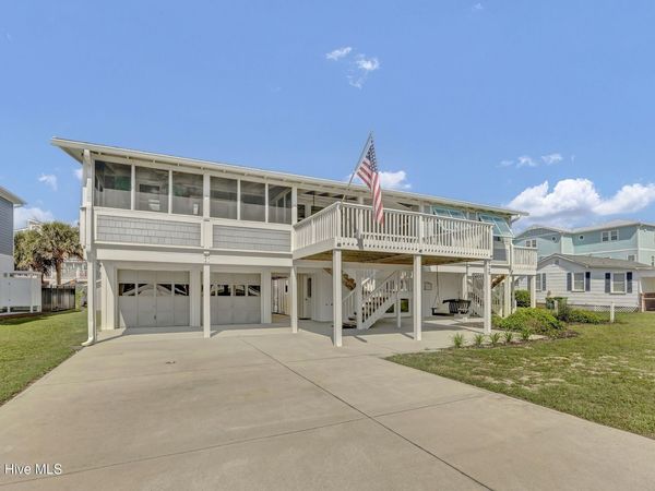 926 Fort Fisher Boulevard S, Kure Beach, NC 28449