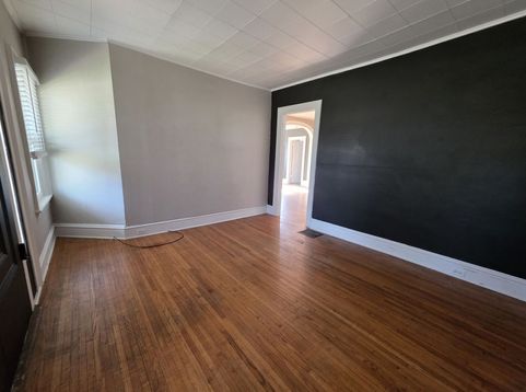 Main Photo