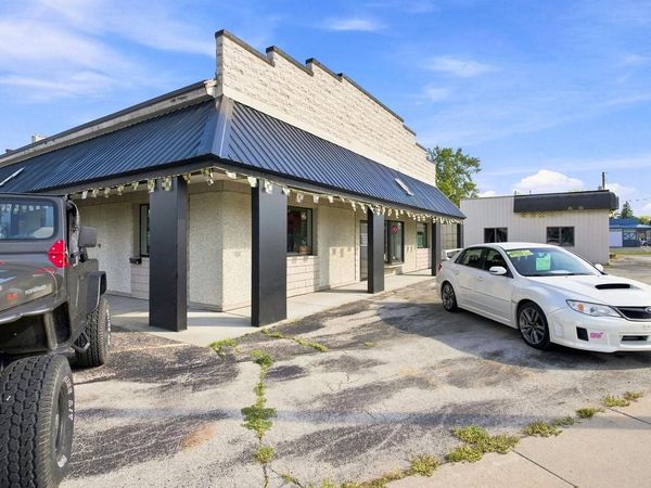 1316 MARINETTE AVENUE, Marinette, WI 54157