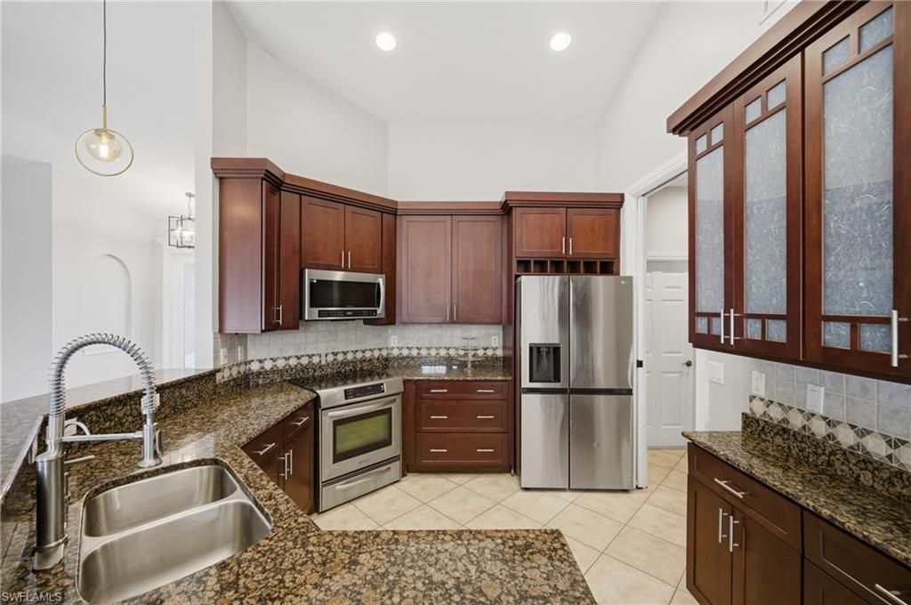 2538 SW 35th Ln , Cape Coral, FL 33914 Photo
