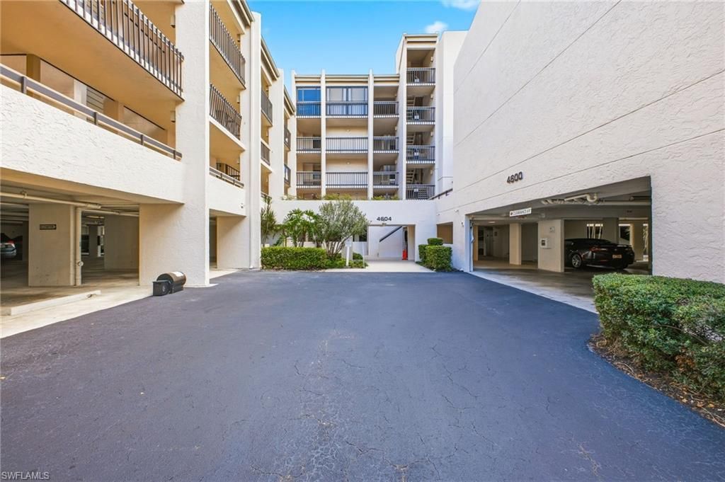 4604 Flagship Dr , Unit 103, Fort Myers, FL 33919 Photo