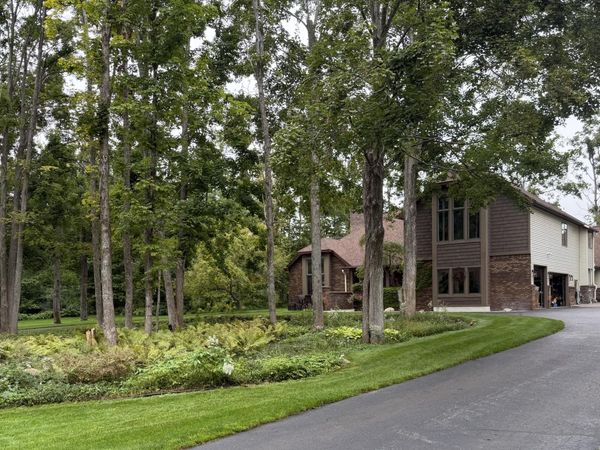 657 Crestwood Drive, Gaylord, MI 49735