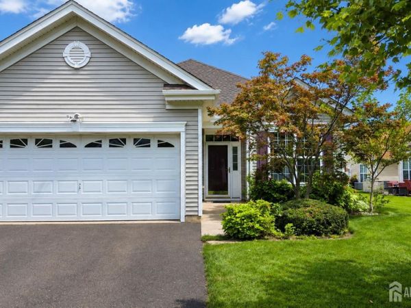 81 Prusakowski Boulevard , Parlin, NJ 08859