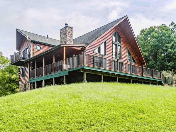 3 Old Cross Road, Warwick, NY 10990