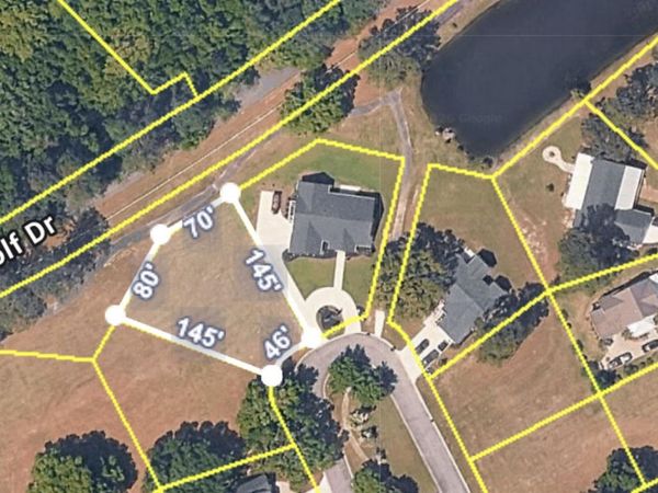 602 Millbrook Rd., Georgetown, SC 29440