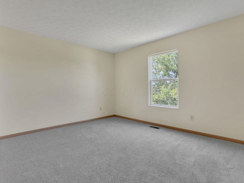 2117 Ripple Road , Hilliard, OH 43026 Photo 24