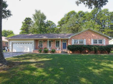 211 Springwell Lane, Paducah, KY 42001