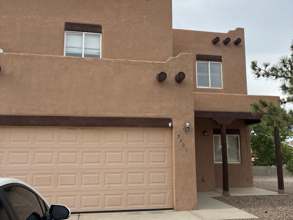 5401 Saturnia Road NW, Albuquerque, NM 87114