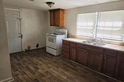 2202 S Highway 61 photo 4