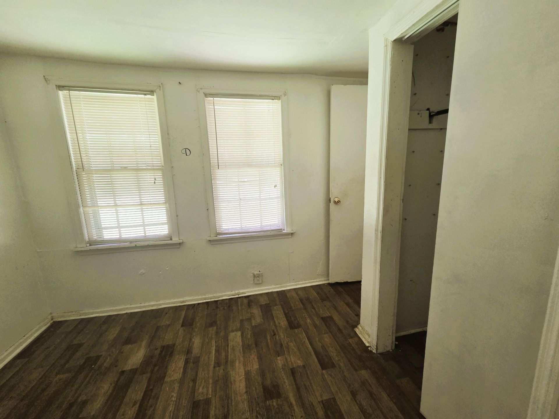2202 S Highway 61 Photo 9