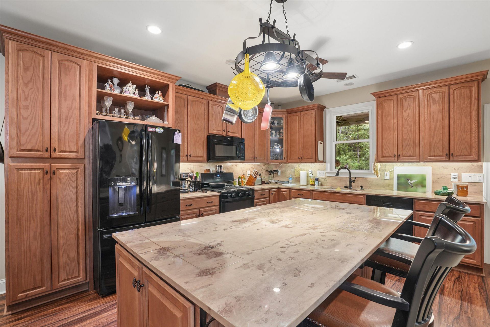 189 Fishburn Road Photo 11