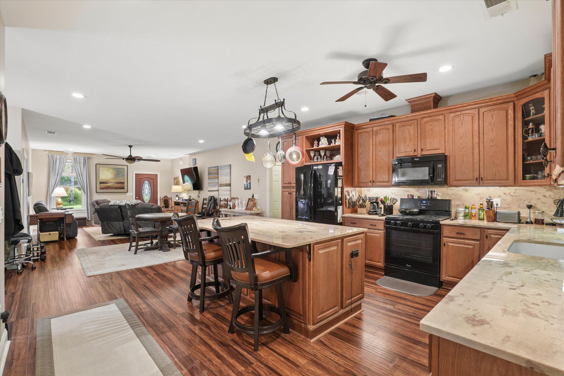 189 Fishburn Road Photo 12