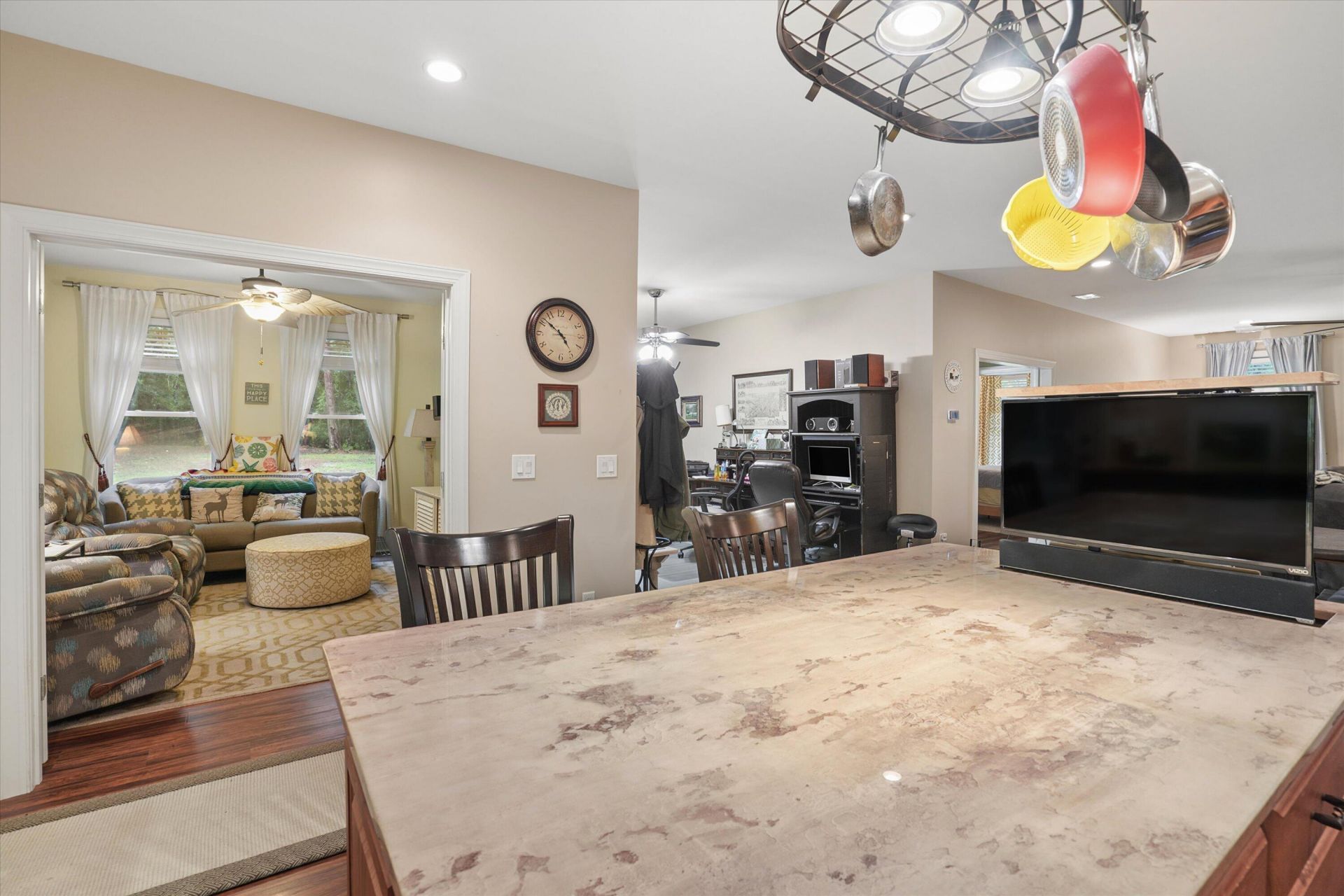 189 Fishburn Road Photo 14