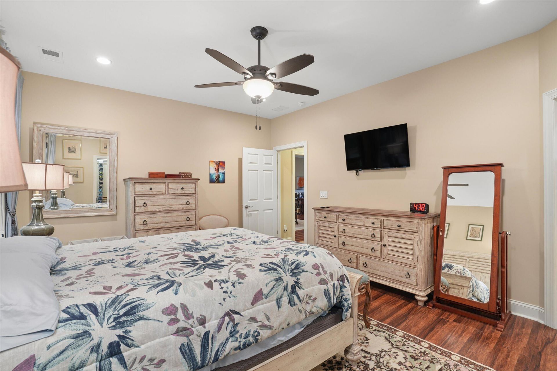 189 Fishburn Road Photo 18