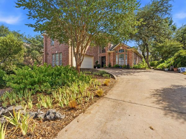 10505 Grand Oak CIR, Austin, TX 78750