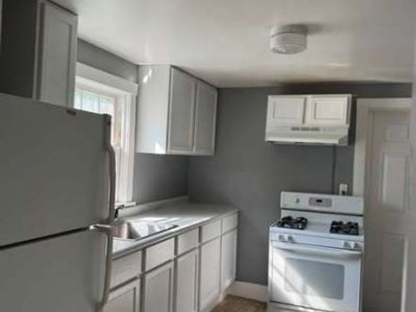 512 Clark Street , Unit 2, Aurora, IL 60505