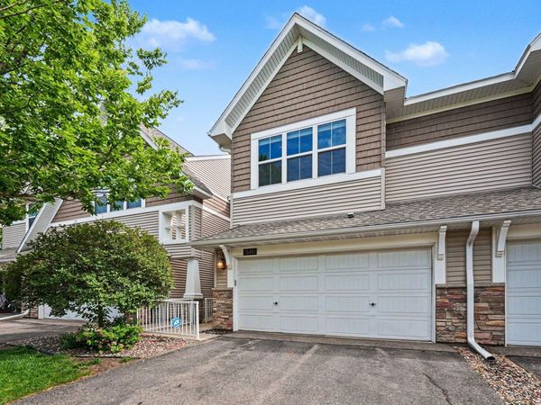 15493 June Grass Lane, Eden Prairie, MN 55347