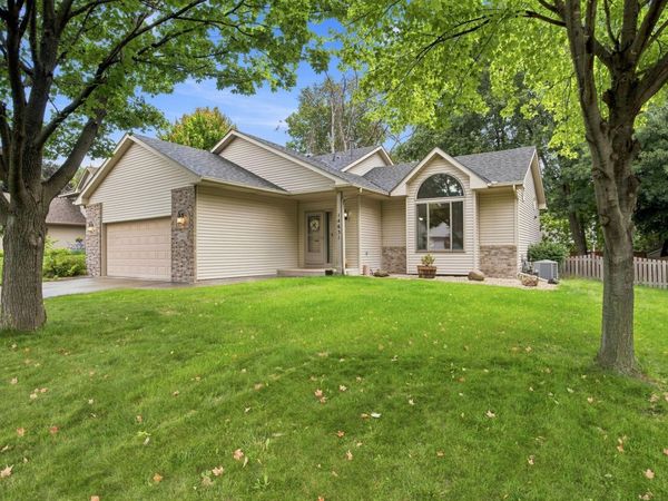 14631 Meadowood Drive, Savage, MN 55378