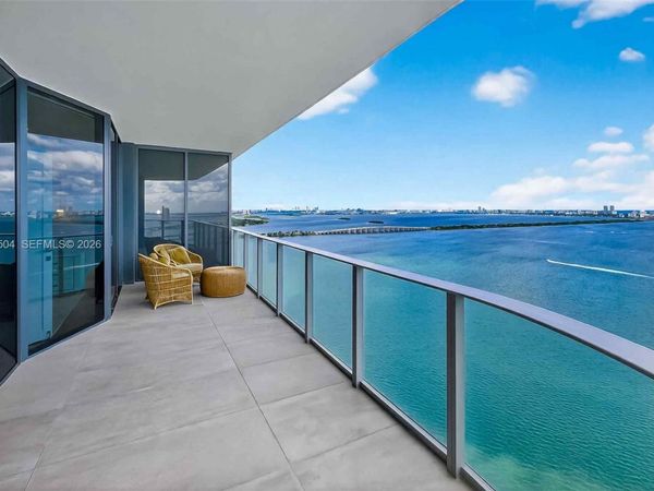 700 NE 24th St , Unit 3007, Miami, FL 33137