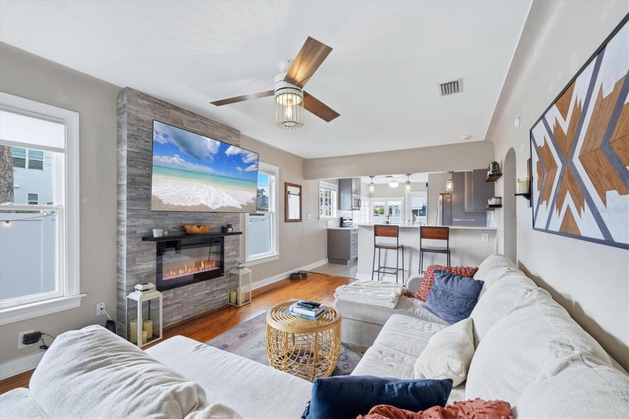 2363 4th Avenue N, Saint Petersburg, FL 33713 Photo