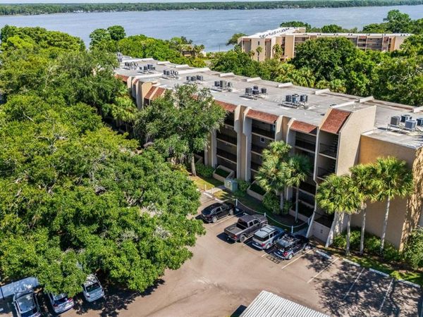 90 HIGHLAND AVENUE S, Unit 402, TARPON SPRINGS, FL 34689