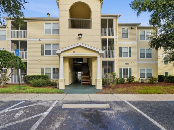 18471 BRIDLE CLUB DRIVE , TAMPA, FL 33647