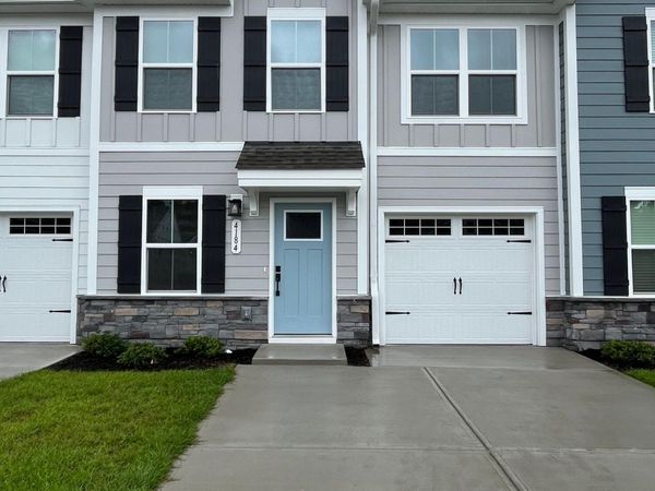 4184 Farmfield Drive , Navassa, NC 28451