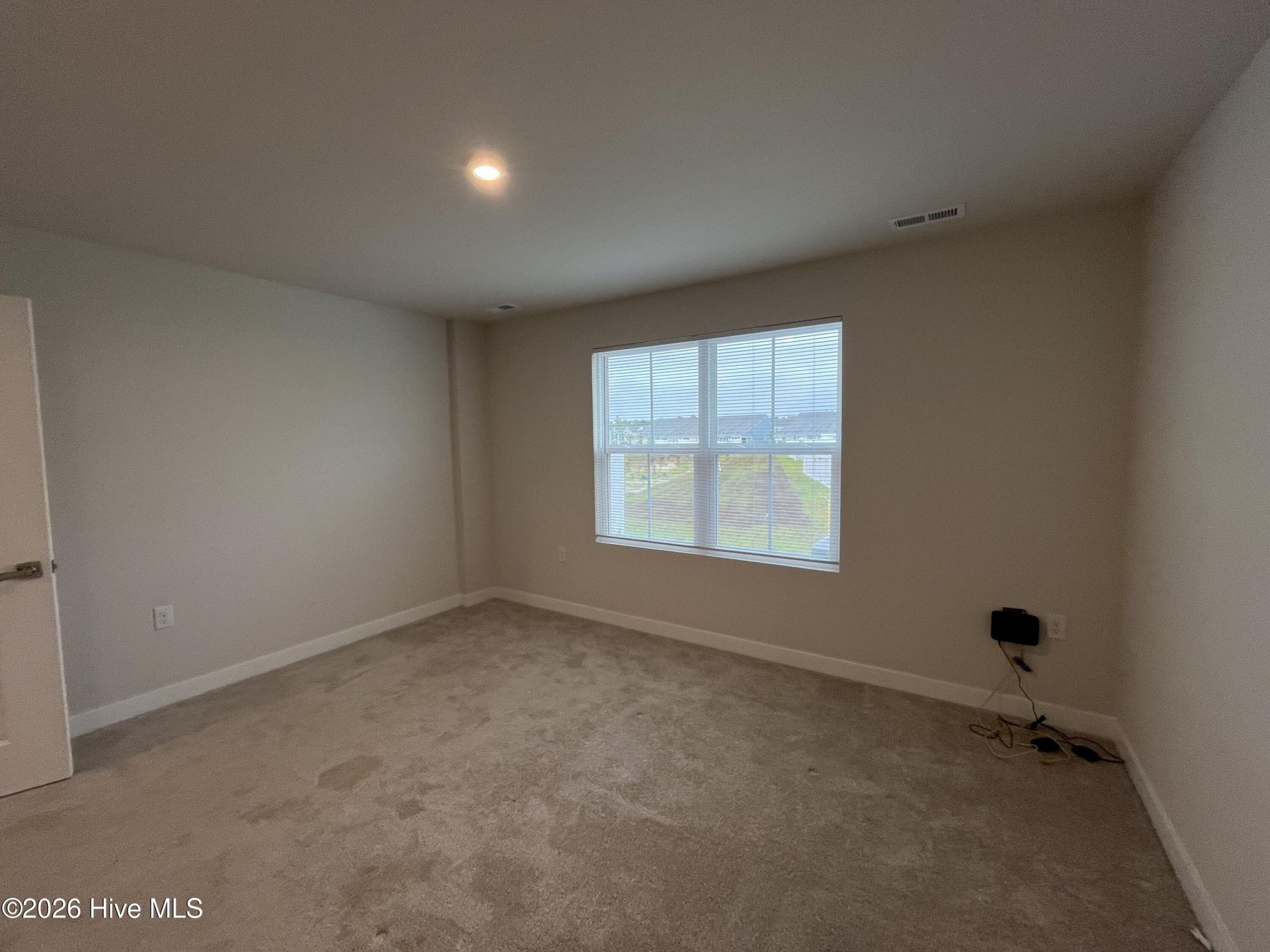 4184 Farmfield Drive Photo 10