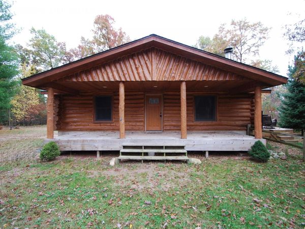 3086 Raymond Gradowski Drive, West Branch, MI 48661